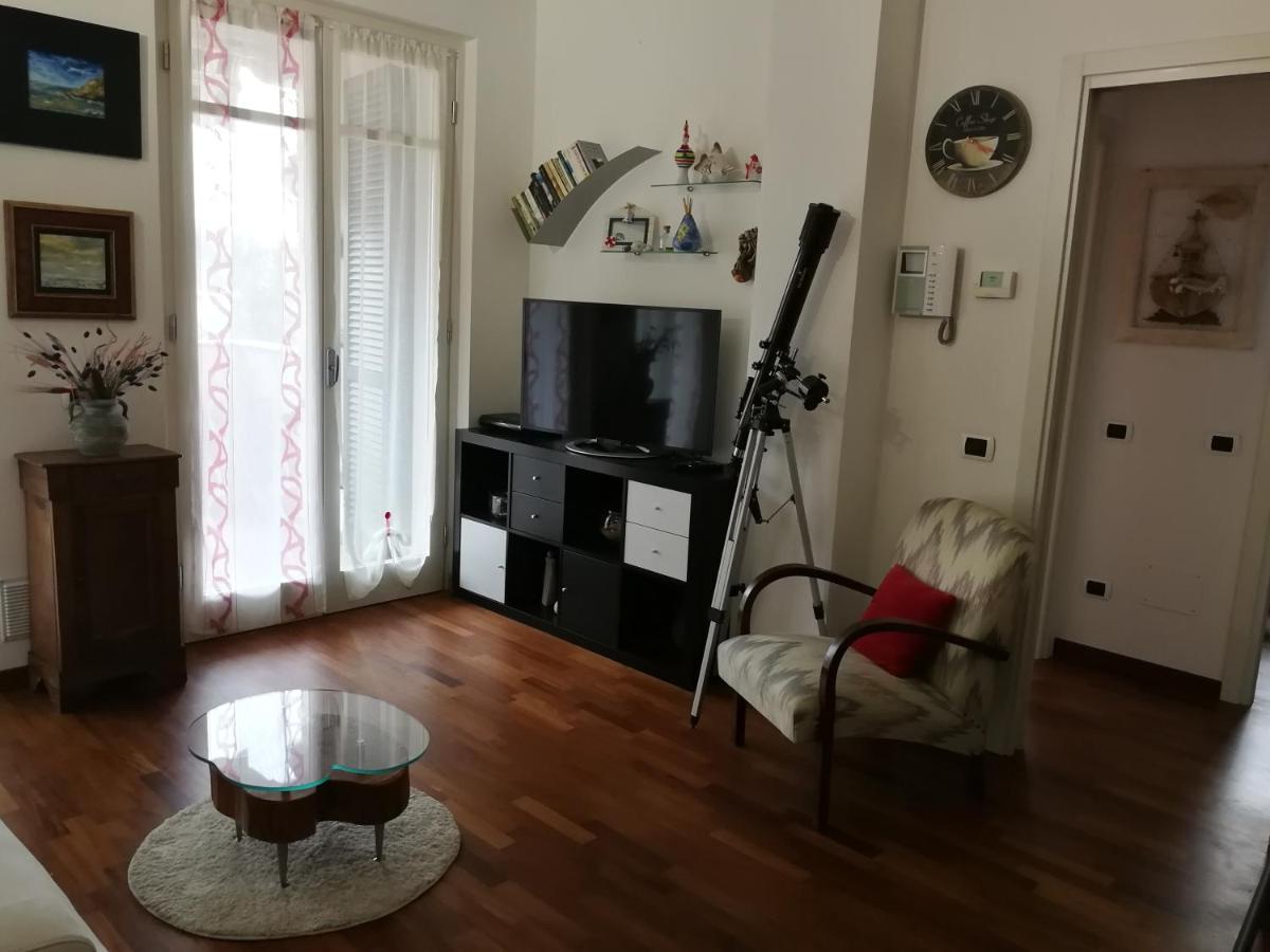 Appartamento La Collina Del Sole เลริชี ภายนอก รูปภาพ