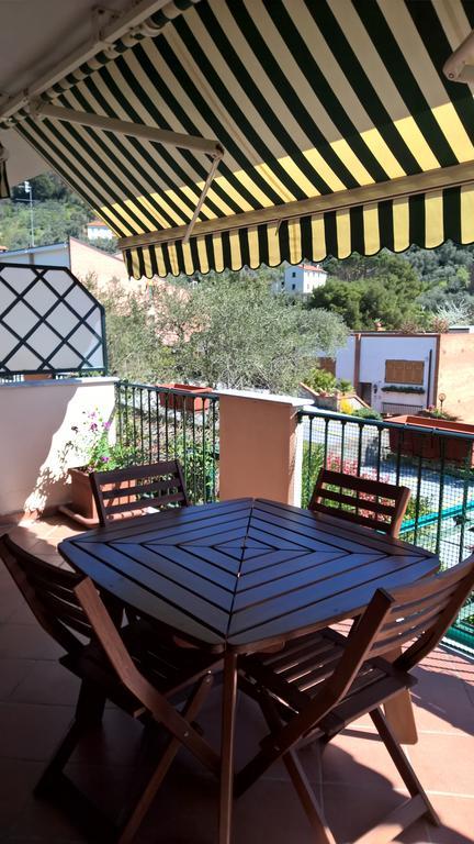 Appartamento La Collina Del Sole เลริชี ภายนอก รูปภาพ