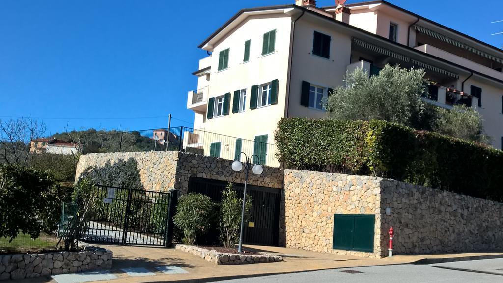 Appartamento La Collina Del Sole เลริชี ภายนอก รูปภาพ